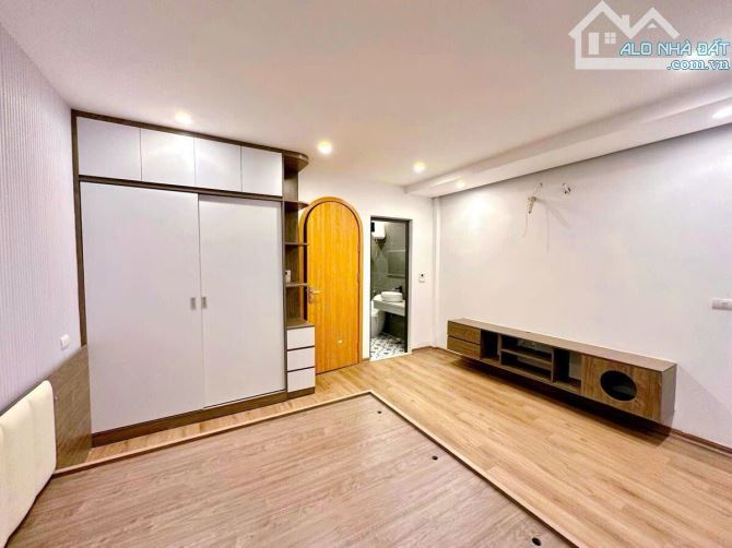 Siêu phẩm Trường Chinh 15m ra mặt phố 7 tầng thang máy 35m2 mới tinh nội thất xịn ở luôn - 4