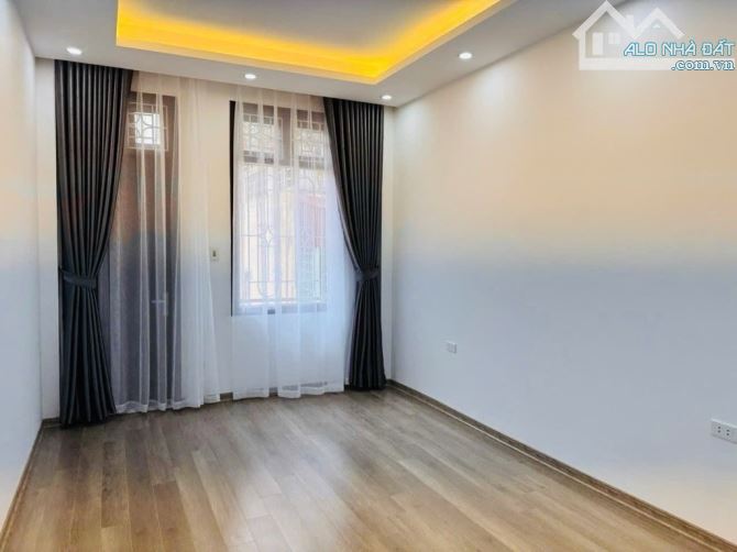 💥 HƠN 6Đ- MINH KHAI- HBT 32M*5T-NHÀ ĐẸP Ở NGAY - FULL NỘI THẤT- NGÕ THÔNG - 4