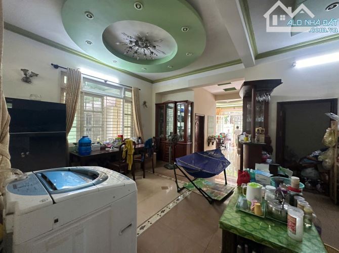 Bán căn biệt thự Tấn Trường, p. Phú Thuận, Quận 7. DT: 10.5X23m. Giá: 23 tỷ TL - 4