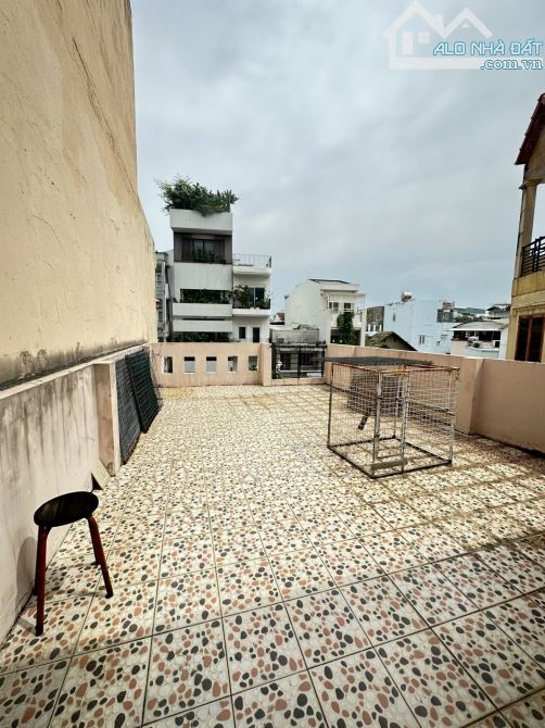 Bán Biệt thự sân vườn mặt tiền đường Nguyễn Đình Chính, Phú Nhuận, 150m2 , 3 tầng - 26 tỷ - 4