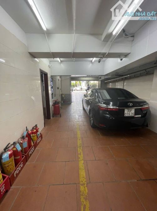 Siêu Hiếm MP Hoà Mã HBT toà nhà VP 8T 187m2 MT7m 170 tỷ sổ vuông nở hậu hầm thông sàn - 4