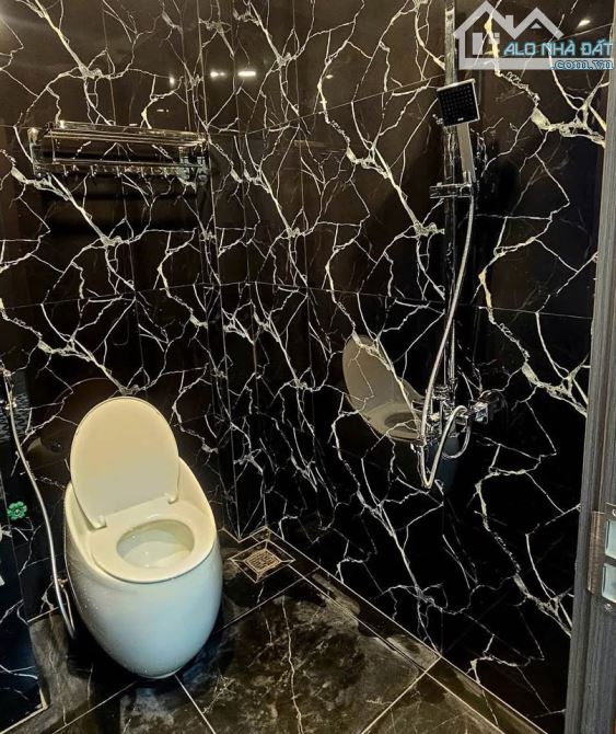 Tôi chính chủ cần bán nhà Lê Trọng Tấn Hà Đông, 50m 5T, T.máy, ô tô vào nhà, chỉ từ 11 tỷ - 4