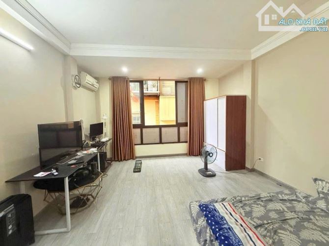 💥💥Bán Nhà Phố Nghĩa Tân -Hoàng Quốc Việt -OTo Đỗ Cửa Nhà - 4