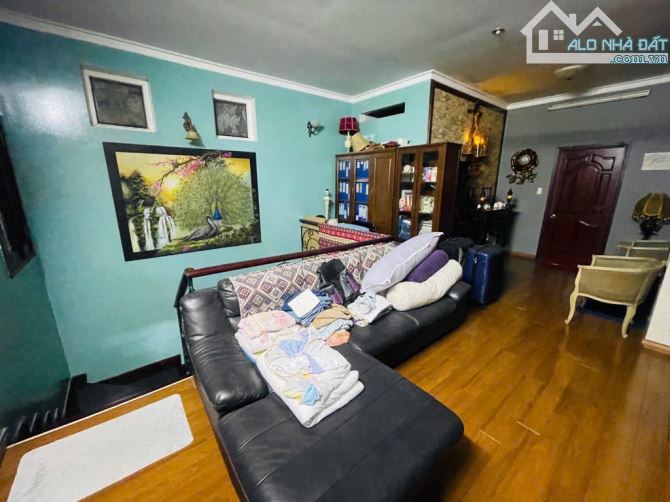 200m2 - ngang 6.7 nở hậu - 1t1l - 3pn - hẻm oto tránh nhau - vị trí vàng lê văn việt - 16ỷ - 4