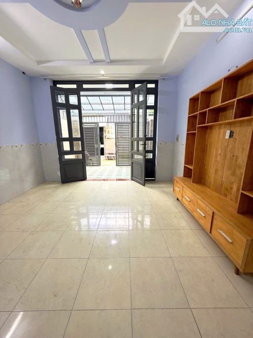 Bán Nhà Gò Vấp - Gần Siêu Thị Emart - Hẻm Xe Hơi - 77m2 - Ngang 4.5m - 4