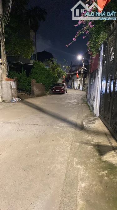 Bán gấp nhà dân xây chắc chắn Thạch Bàn Long Biên 63m2 MT 5m nhỉnh 10 tỷ lô góc, gara ô tô - 4
