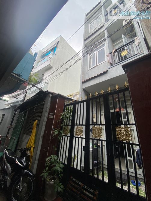 MỄ CỐC 3 TẦNG 3.6X14M - CHỈ 3.8 TỶ - NHÀ ĐẸP VÀO Ở NGAY - 4