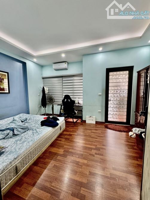 NHÀ PHỐ LÒ ĐÚC - DT 50M2-PHÂN LÔ - Ô TÔ ĐỖ CỬA   -2 THOÁNG  -GẦN HỒ GƯƠM -GIÁ 10.9 TỶ - 4