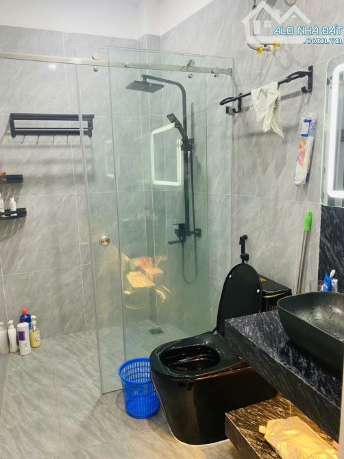 💫 DUY NHẤT 8.1TỶ, THANH XUÂN 40m2 , 5 TẦNG LÔ GÓC MẶT TIỀN 4.4M, NGÕ THÔNG, TẦNG 1 PHÒNG - 4
