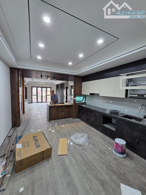 HOÀNG MAI_TOÀ VP KẾT HỢP Ở ĐỈNH ĐẲNG CẤP_3 OTO TRÁNH_7 TẦNG_MT4.5m_DT71m_GIÁ 29.8 TỶ - 4