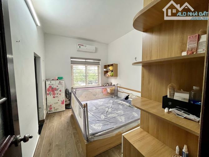 Chung cư mặt phố Trần Thủ Độ 82m 3 phòng ngủ lô góc 4.85 tỷ - 4