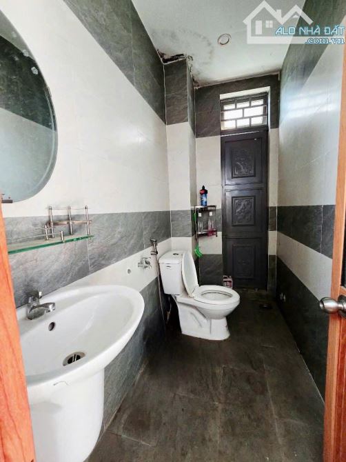 📌📌📌LÀM VIỆC TRỰC TIẾP GIÁ TỐT !!!🔶bán nhà 3 tấm kiệt 232 trường chinh - 4