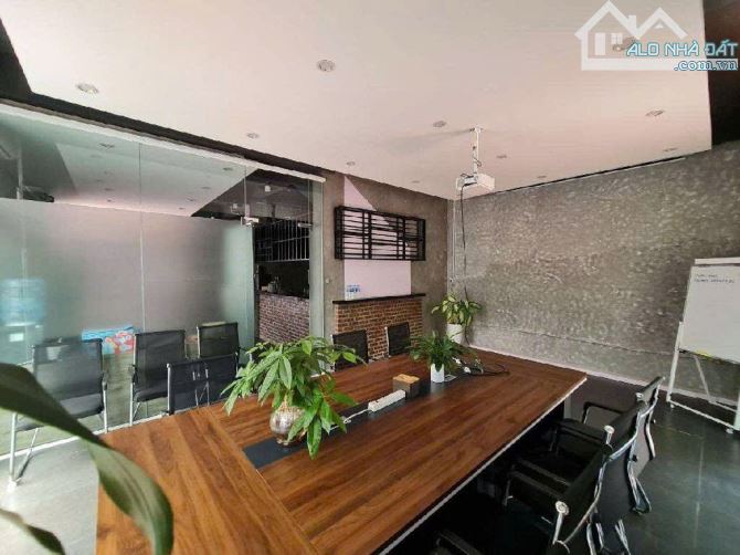 LÔ GÓC SIÊU HIẾM DƯƠNG NỘI - DIỆN TÍCH 271 M2 - MẶT TIỀN ĐỈNH - GẦN CÔNG VIÊN – Ở NGAY - 4