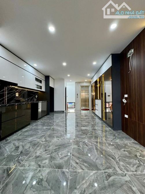ĐẸP LUNG LINH-BÁN NHÀ LÔ GÓC- PHÚC ĐỒNG-6 TẦNG THANG MÁY-GARA Ô TÔ-TIỆN ÍCH-43M-11,2 TỶ - 4