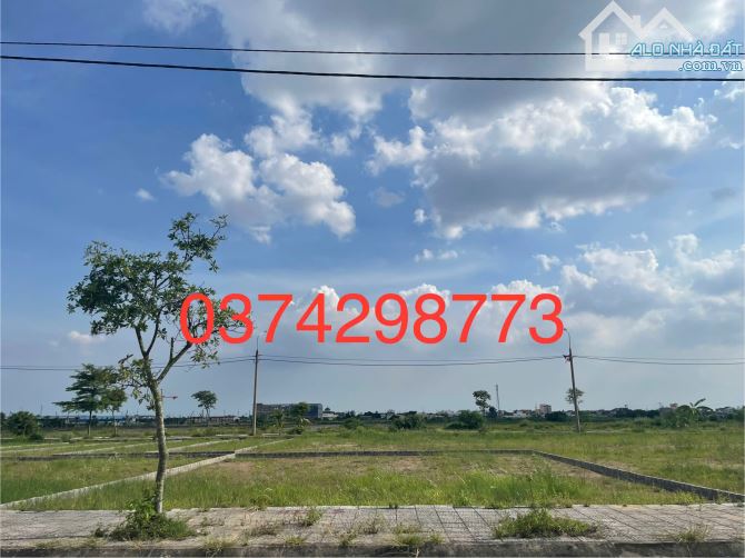 Còn duy nhất 1 lô đất 100m2 mặt đường 40m từ KCN về thị trấn, giá siêu rẻ chỉ nhỉnh 2 tỷ - 4