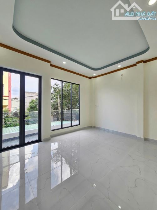 SIÊU PHẨM ĐẸP LUNG LINH HÓC MÔN - 88 M2 - CHỈ NHỈNH 4 TỶ - 5