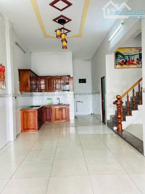 Nhà mặt tiền cách Đặng Thúc Vịnh 50m-7x13m-thới tan thôn-4,3 tỷ - 5