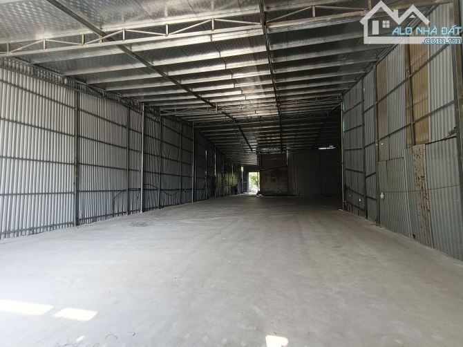 Cho thuê kho đường Cầu Noi, Bắc Từ Liêm, HN. DT 420m, cao 7m, có điện 3fa, nước sạch. Giá - 5