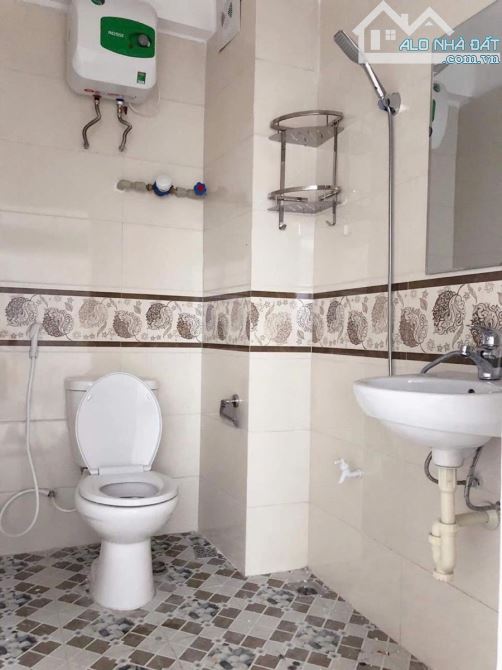 XUÂN THỦY CẦU GIẤY 125m 29.6 TỶ 7 TẦNG MT10m 30 PHÒNG THANG MÁY DOANH THU 160TR - 4