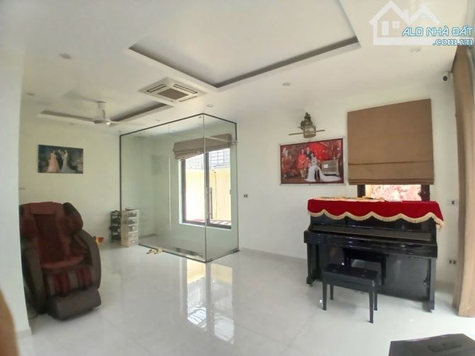 BIỆT THỰ SONG LẬP DƯƠNG NỘI - DT 184M2 – GẦN CÔNG VIÊN - AN NINH ỔN ĐỊNH – THANG MÁY - 5