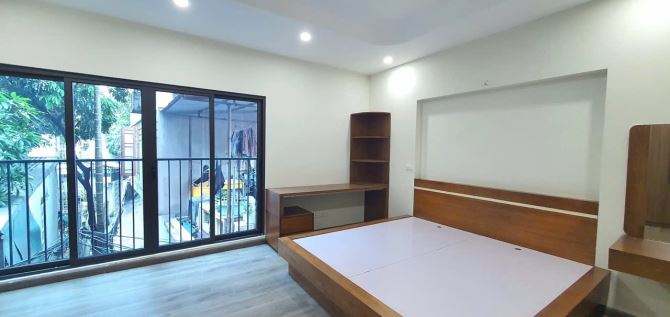 Bán gấp nhà riêng Quan Nhân 35m 5 tầng mới full ở ngay, Lô góc 2 mặt ngõ 3 gác tránh, 7 tỷ - 5