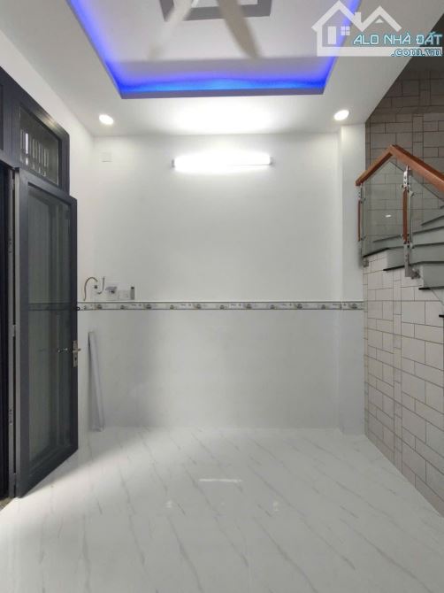 QUẬN 8 - BÁN NHÀ ĐẸP, 2 TẦNG, HXH - 40M2 VUÔNG VỨC A4. - 5