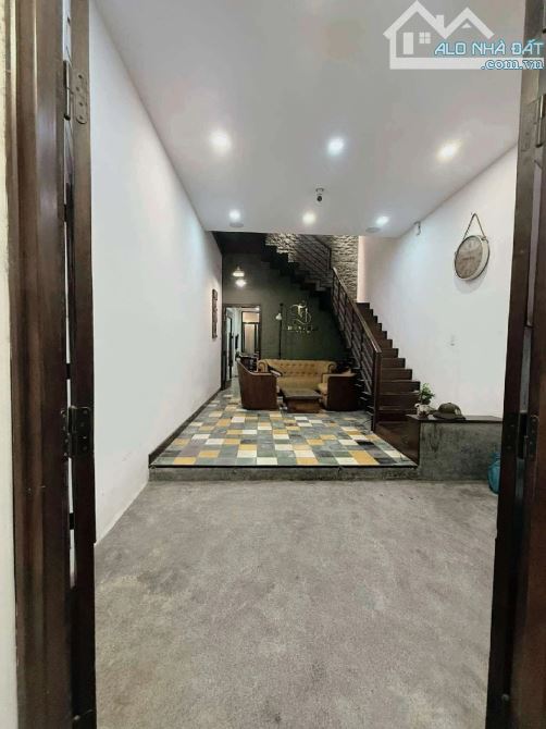 🔥 NHÀ 2 TẦNG MẶT TIỀN BÀU HẠC 3 – TRUNG TÂM HẢI CHÂU – FULL NỘI THẤT GỖ TỰ NHIÊN 🔥 - 5