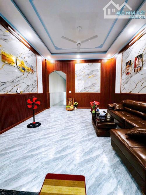 HN073 (NP603)   NHÀ ĐẸP 157m2 - GẦN CA.TRẢNG DÀI - BIÊN HOÀ          ( Hạ 4tỉ còn 3tỉ750 - - 5