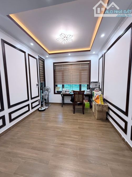 Bán biệt thự 190mx 3 tầng tại Anh Dũng 7, Dương Kinh. Giá sốc - 5