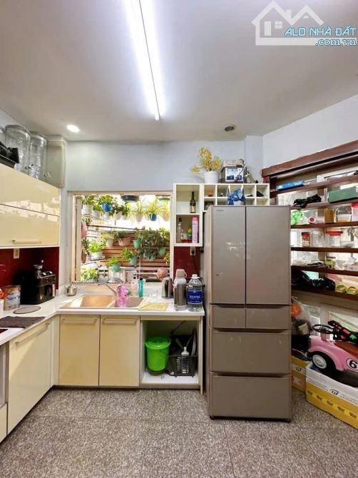 BÁN NHÀ LÝ CHÍNH THẮNG,5 TĂNG, 50M2, GIÁ 8,2 TỶ - 5