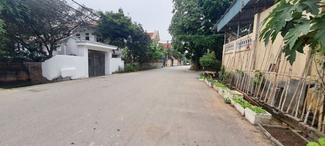 Bán nhà TDP Đông Quý, Đồng Tâm, Vĩnh Yên. DT 456m2. Giá 4.5 tỷ - 5