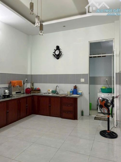 💥 55m2 NHÀ BÈ 2 Tầng  4x12.5m,  đường 6m,SHR - Giá chỉ 4 TỶ 7 - 5