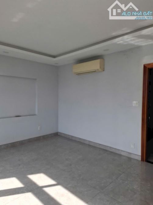 Bán nhà KDC Cát Lái Quận 2  Bán nhà 5 tầng thang máy ngang 7M mặt tiền đường 12M - 5