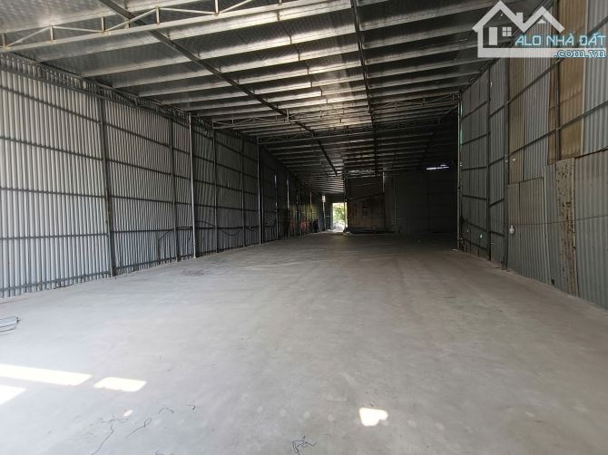 Cho thuê kho đường Cầu Noi, Bắc Từ Liêm, HN. DT 420m, cao 7m, có điện 3fa, nước sạch. Giá - 6