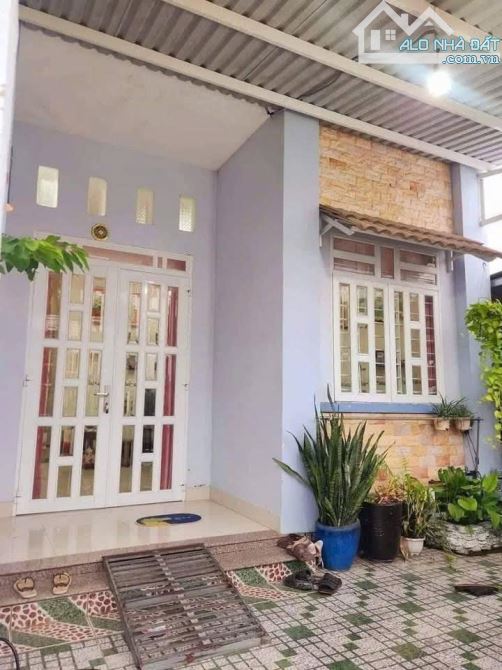 Bán gấp căn nhà ở Bà Điểm- Hóc Môn, để trả nợ. Giá chỉ có 980 triệu, DT 157m2.SHR. - 6