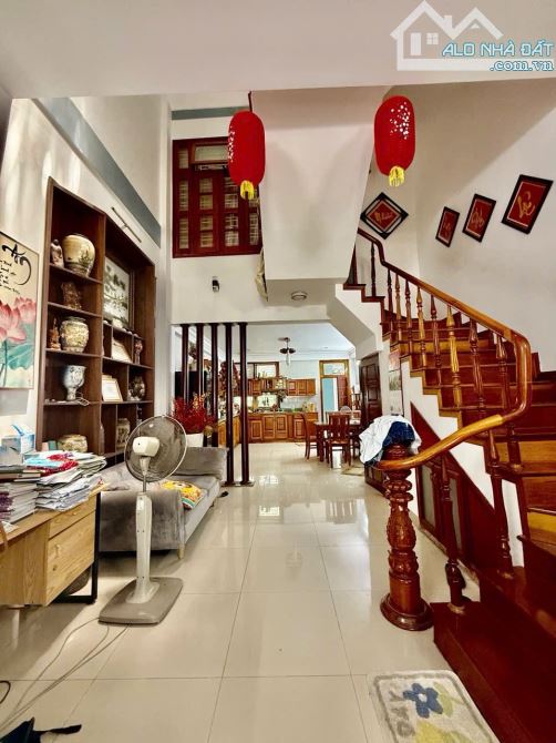 🌺NHÀ 3 TẦNG ĐẸP - NỘI THẤT GỖ SANG XỊN - VỊ TRÍ VIP NÚI THÀNH - 119M² - CHỈ 11 TỶ 🌺 - 6