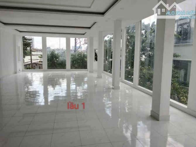Bán nhà phố 2 MT đường Trần Văn Kiểu p 10 Quận 6 - 7