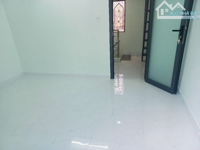 GIÁ RẺ!!! NHÀ ĐẸP LƯU HỮU PHƯỚC Q8 , MỚI Ở NGAY , 2 TẦNG, DTSD 42M2 , SHR , NHỈNH 2 TỶ - 7