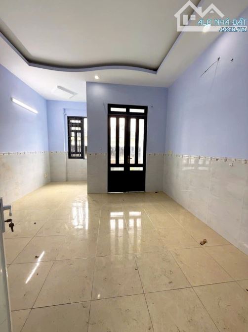 Bán Nhà Gò Vấp - Gần Siêu Thị Emart - Hẻm Xe Hơi - 77m2 - Ngang 4.5m - 7