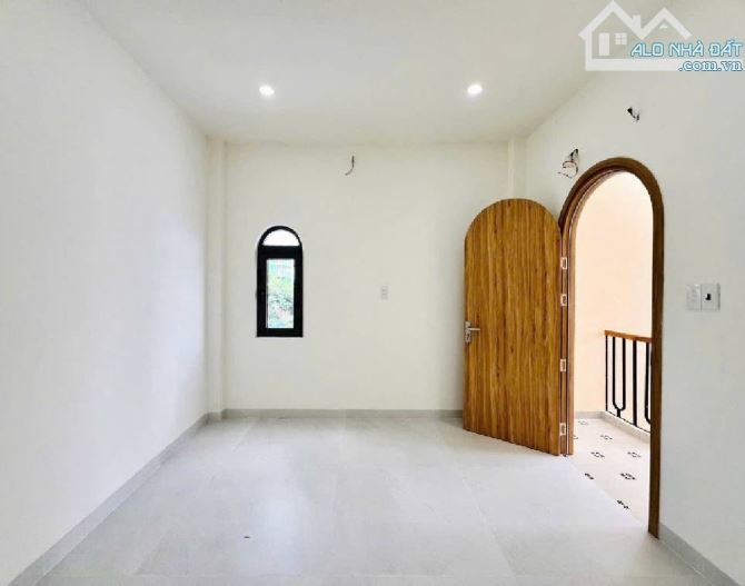 BÁN NHÀ MỚI 3 TẦNG Ở NGAY – HẺM 3M 1 TRỤC ĐƯỜNG THỊ MƯỜI, QUẬN 12 – LÔ GÓC THOÁNG MÁT, SHR - 7