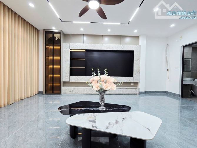 🏠 SIÊU PHẨM THẠCH BÀN – 45M², 6 TẦNG, 7 CHỖ VÀO NHÀ – 11,3 TỶ - 7