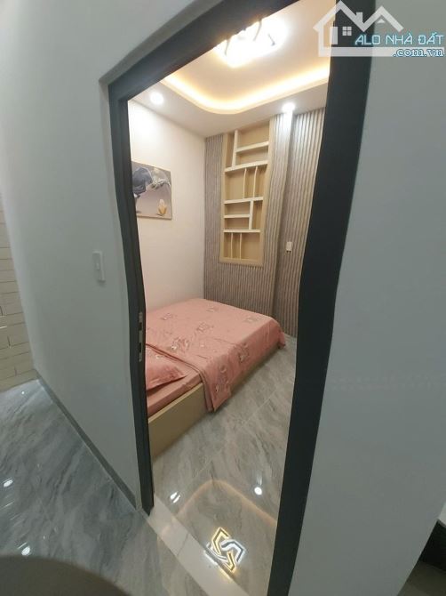 NHÀ ĐẸP Ở NGAY, ĐƯỜNG QUANG TRUNG, P.10, GÒ VẤP, 94M2 TRỆT, 1 LẦU, 3 PN, 3WC, 6TỶ1 - 7