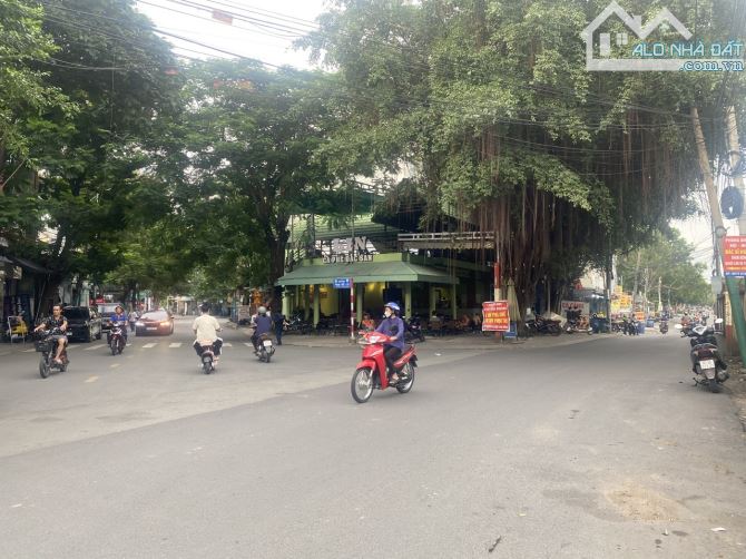 BÁN NHÀ 2 TẦNG ĐẸP, tr/tâm Dĩ An, đường 4m thông Lý Thường Kiệt, ngang 6,3m như 2 căn - 7