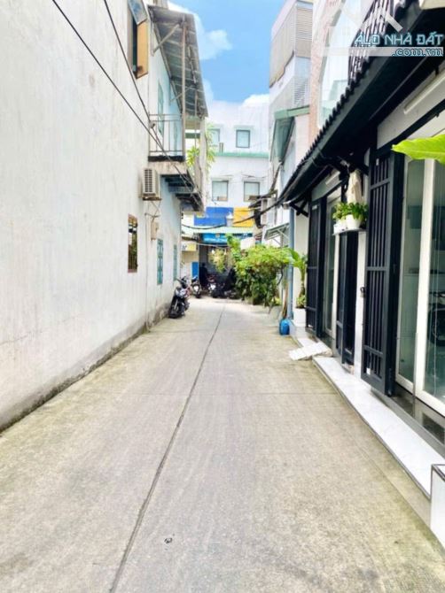- CỌC NGAY, HXH, GIAO LỘ LÊ HỒNG PHONG, ĐBP ,LTT, Q.10, CHI 6,6 TỶ, 37M2, 3 TẦNG ĐÚC - - 7