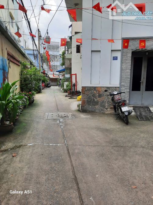 - CỌC NGAY, HXH, GIAO LỘ LÊ HỒNG PHONG, ĐBP ,LTT, Q.10, CHI 6,6 TỶ, 37M2, 3 TẦNG ĐÚC - - 8