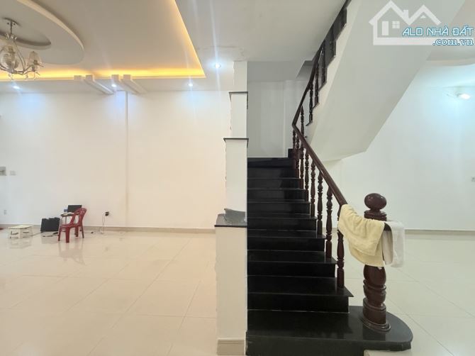 BÁN NHÀ ( 5x14 ) HẺM Ô TÔ 7 CHỖ - XÔ VIẾT NGHỆ TĨNH - BÌNH THẠNH - 4 TẦNG BTCT CHỈ 12,5Tỷ - 8
