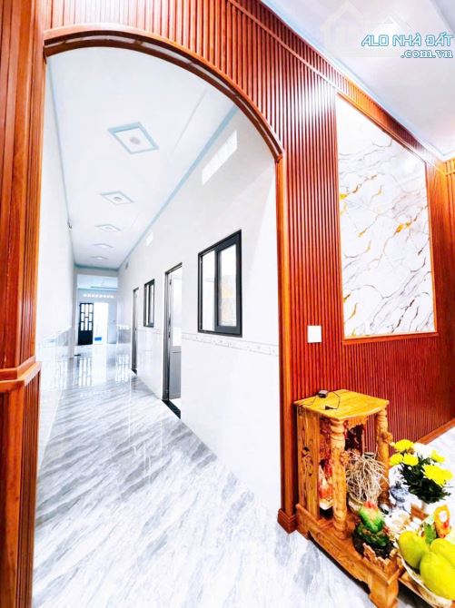 NHÀ ĐẸP 157m2 - GẦN CA.TRẢNG DÀI - BIÊN HOÀ. còn 3tỉ750 - còn mới cứng cáp - 9