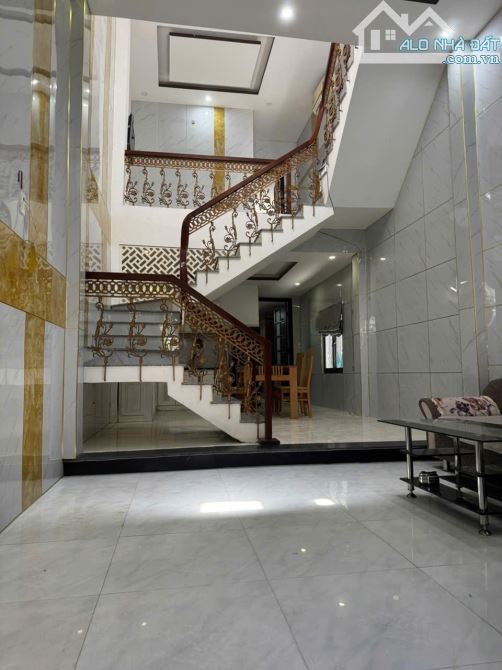 😍 SƠN TRÀ - ĐINH THỊ HÒA – GẦN BIỂN – Ở SANG, FULL NỘI THẤT. 60m² ( 4 x 15 )  4 tỷ  95 - 9