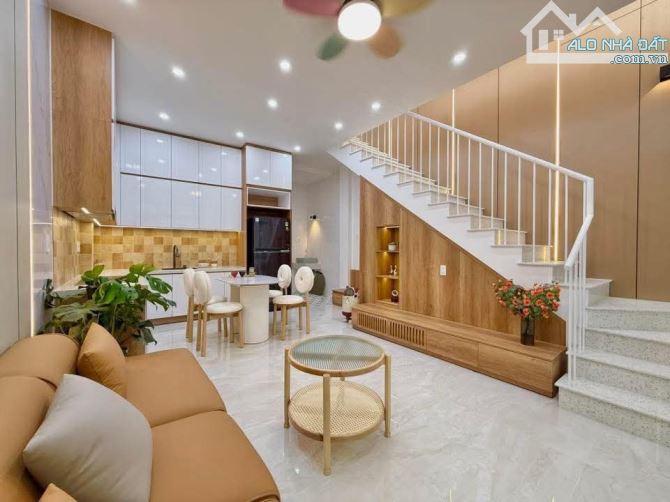 Bán nhà 2 Tầng Kiệt 18 Phan Kế Bính. Q  Hải Châu - 9