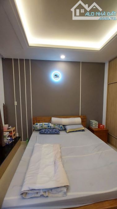 Nhà đẹp, hẻm 10m Trần Thị Trọng, 4 tầng, chỉ 7,3 tỉ chủ bán - 9